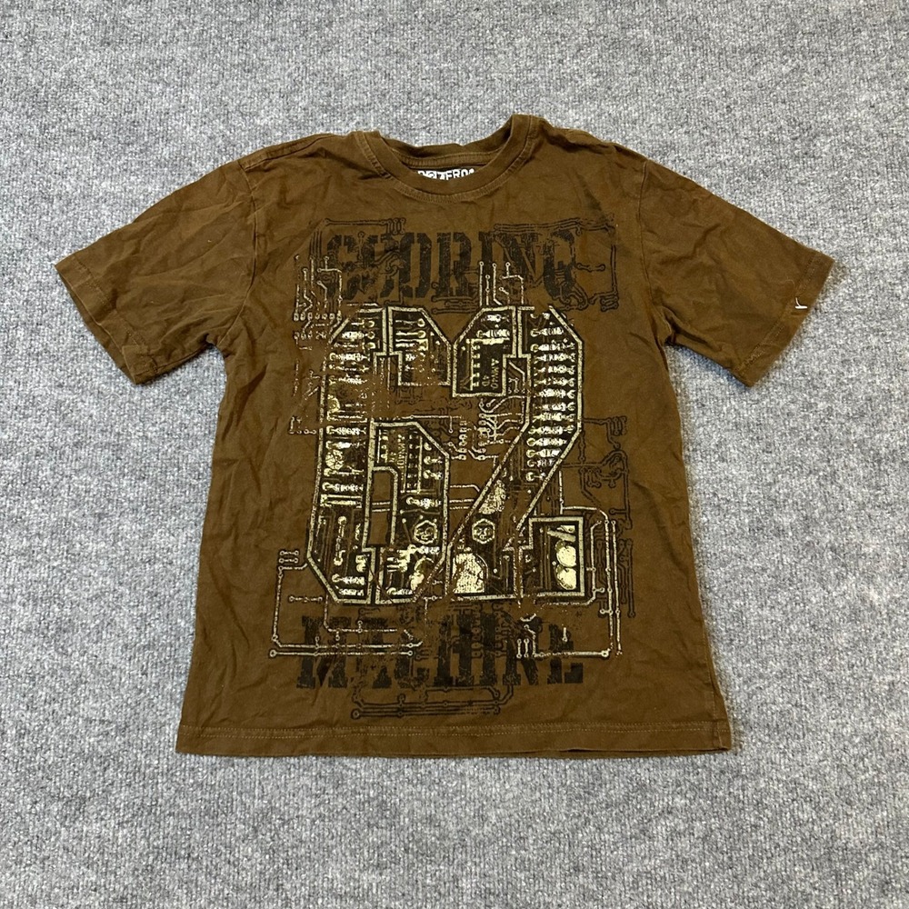 82ZERO T-Shirt Boys Size S Brown Graphic Scoring Machine Cotton Short Sleeve Tee
